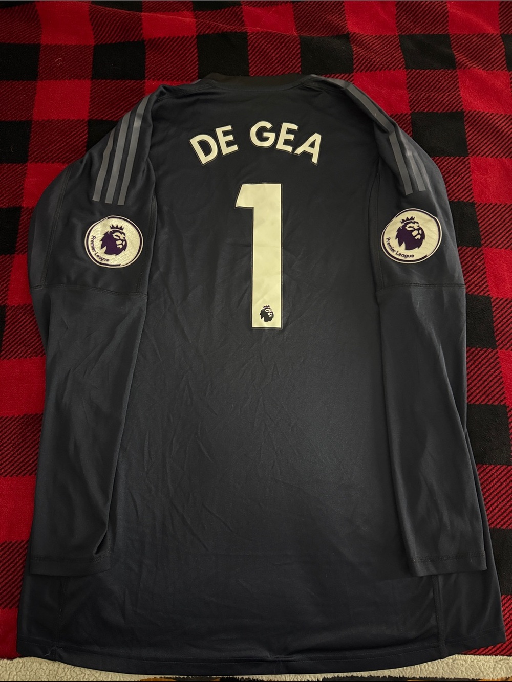 RARE Manchester United #1 David De Gea 2017-18 Adidas Goalie Jersey